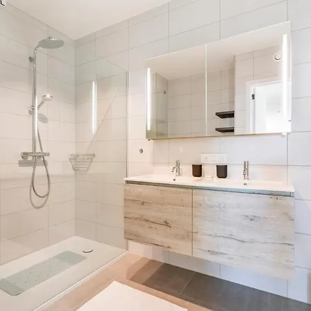 Ensor Tower - Adembenemend App In Trendy Stadswijk Apartment Ostend
